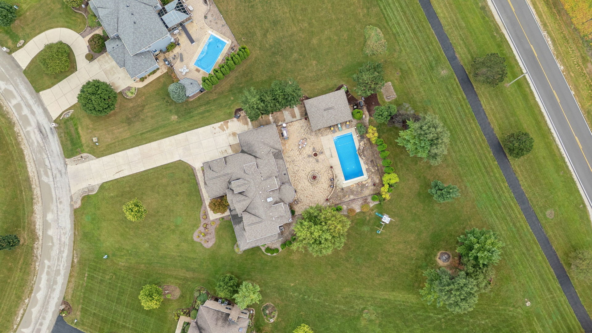 main property photo 59