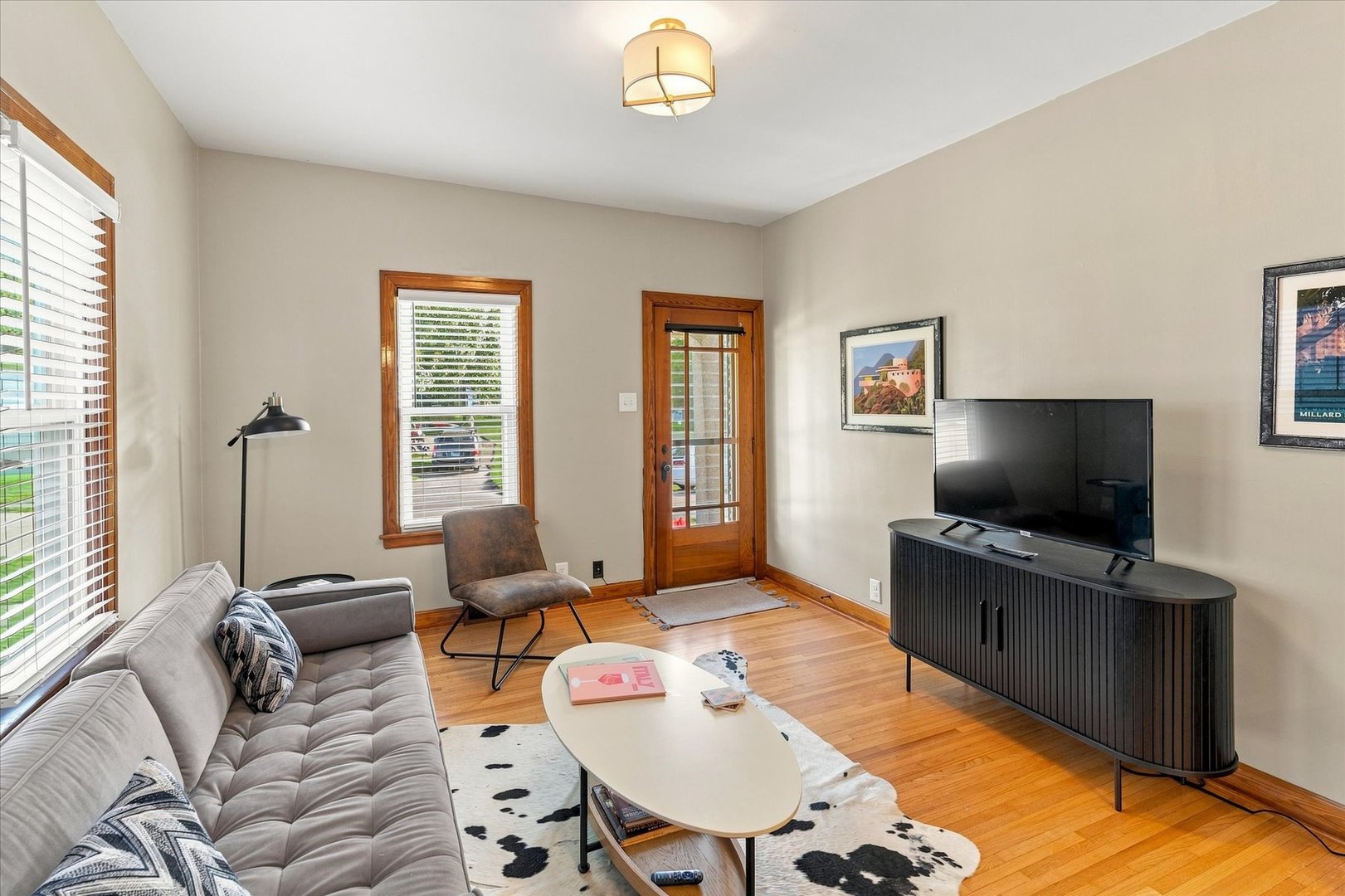 property viewer photo 7