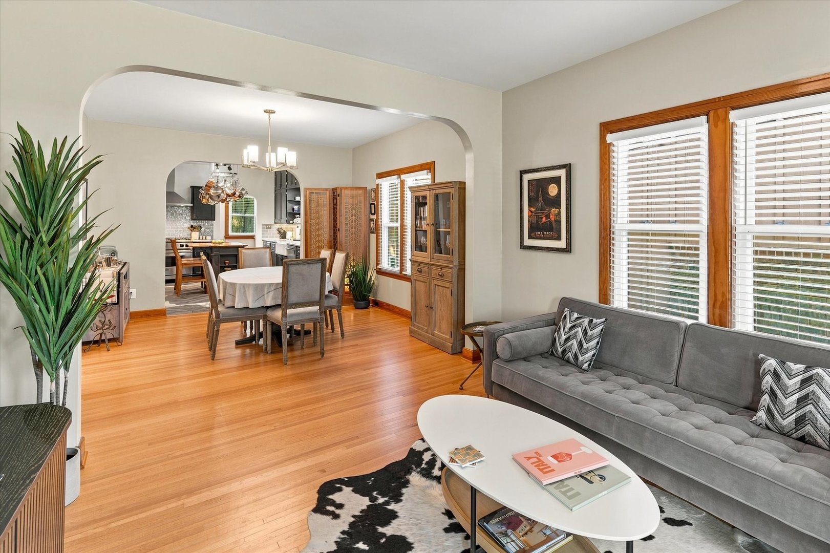 property viewer photo 9