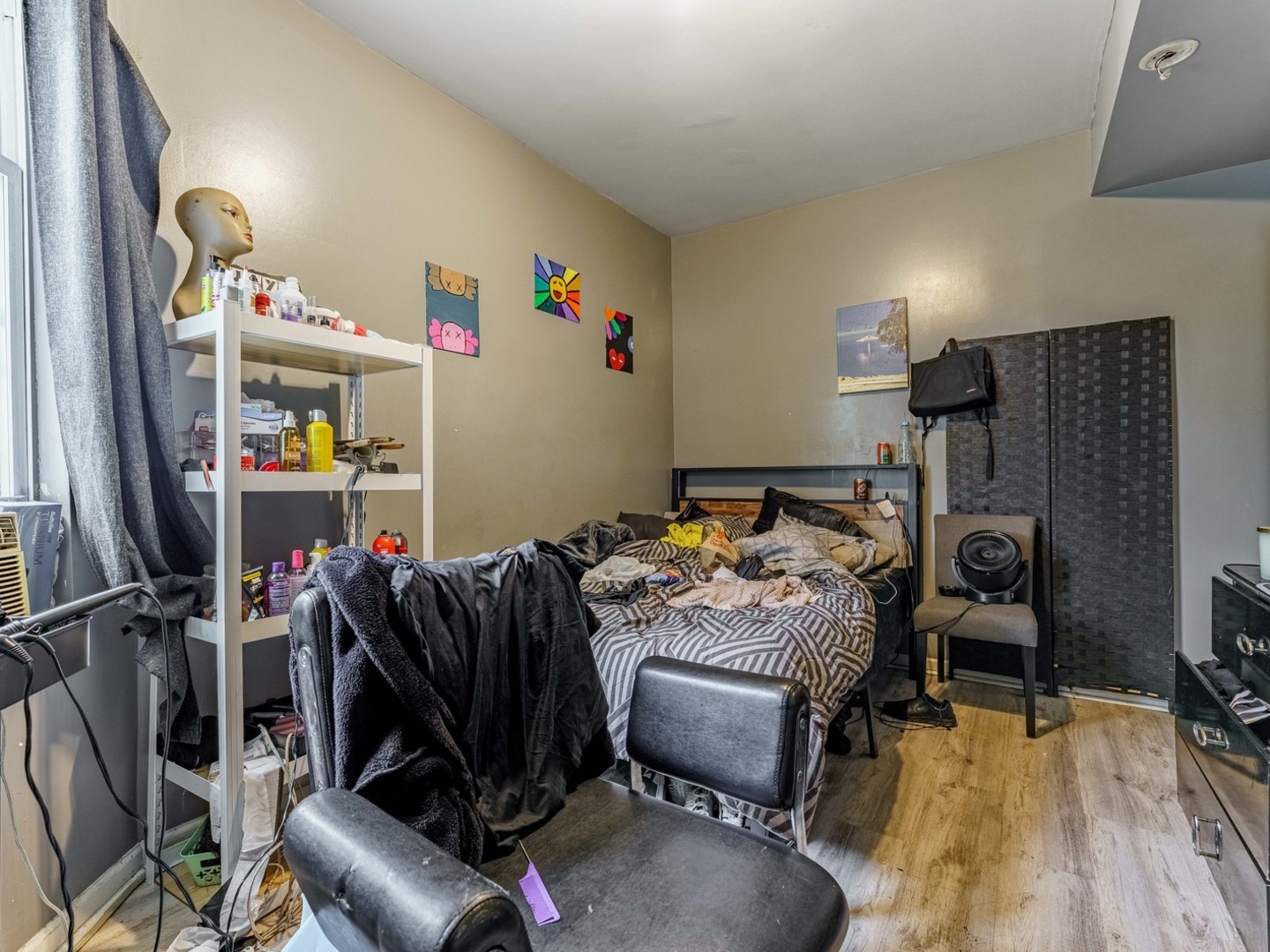 main property photo 9