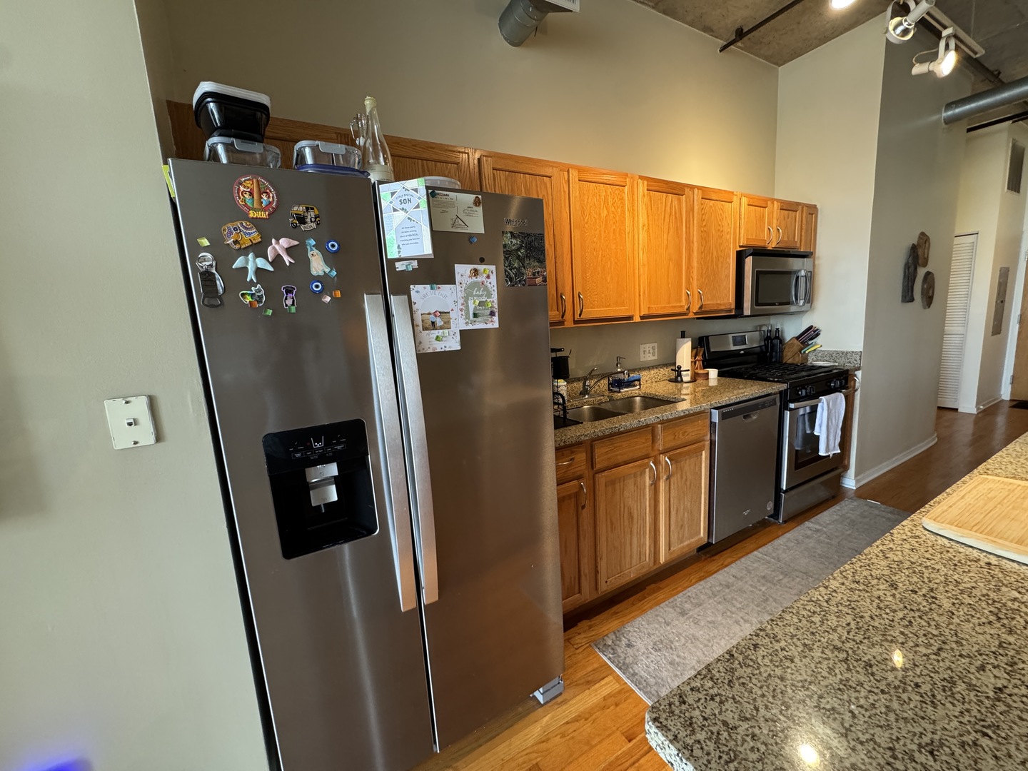 main property photo 8
