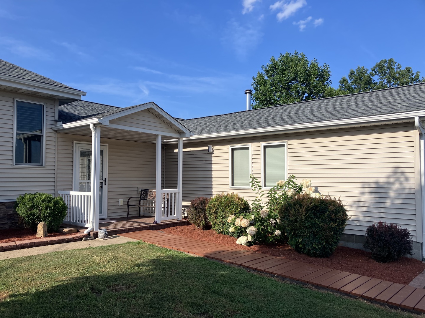 main property photo 26