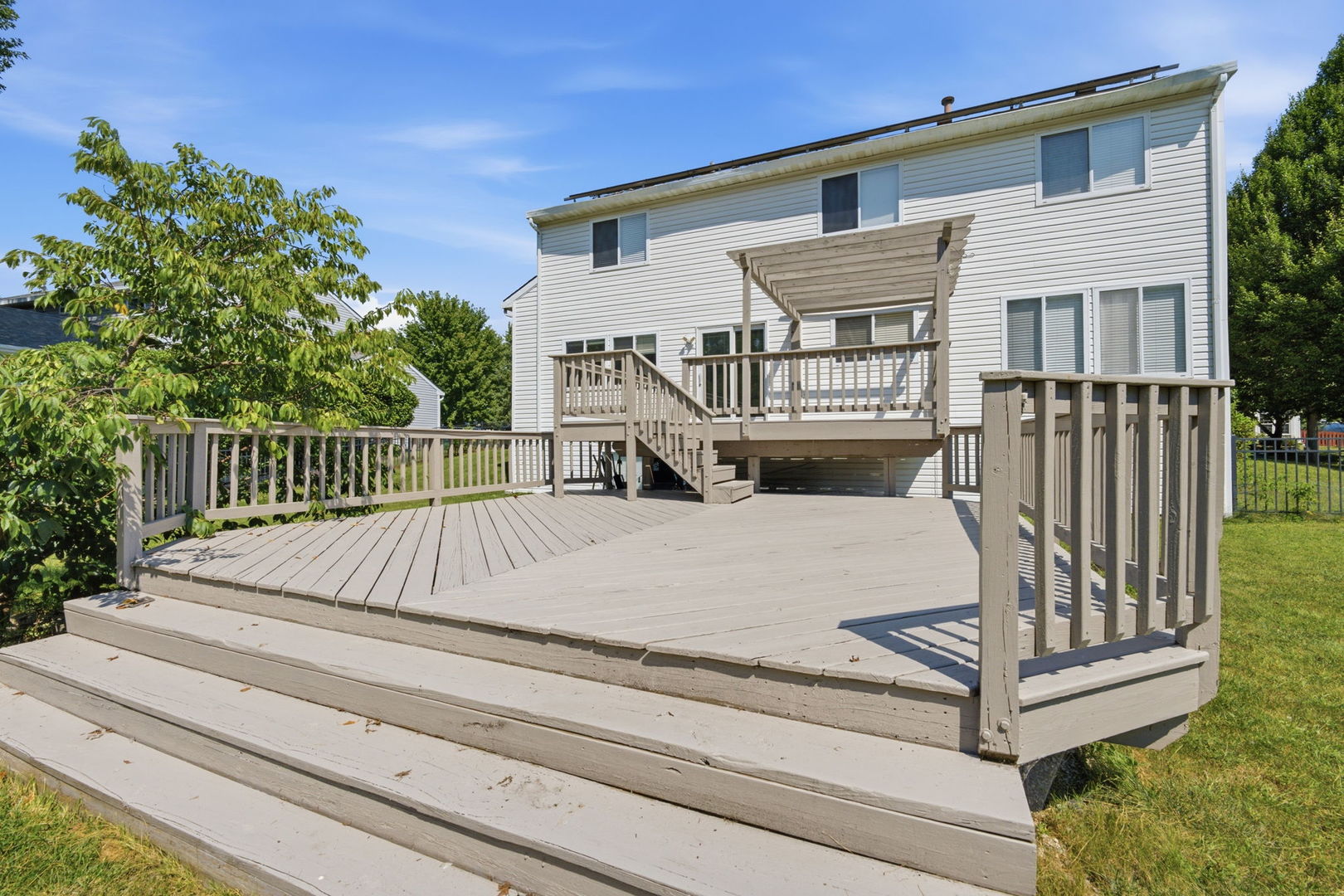 main property photo 42