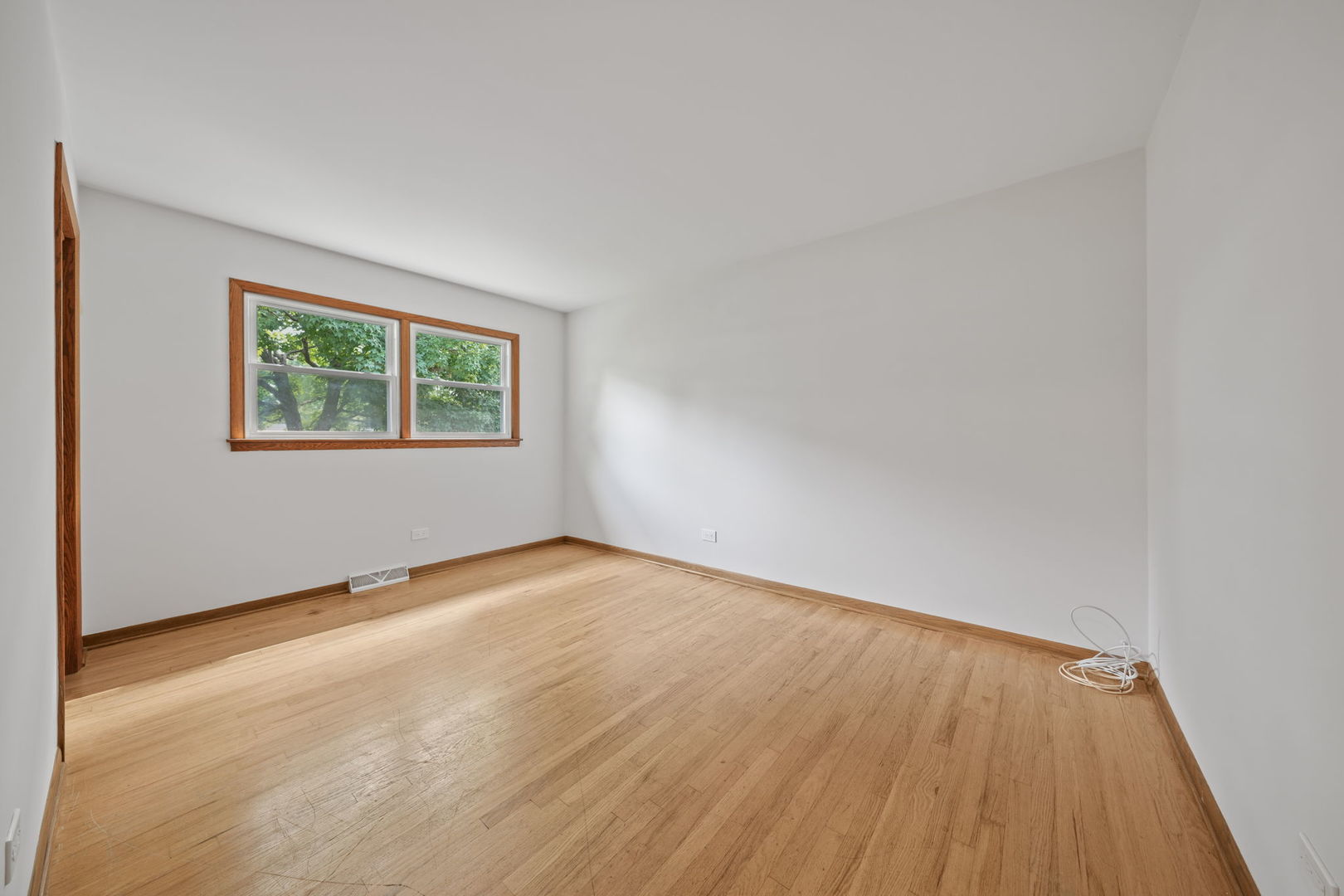 property viewer photo 14