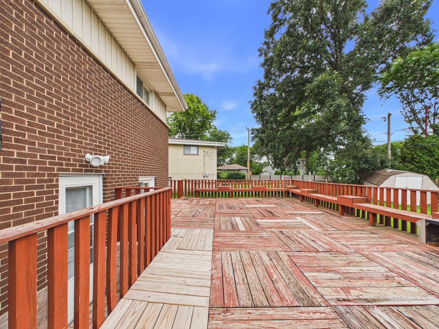 main property photo 45
