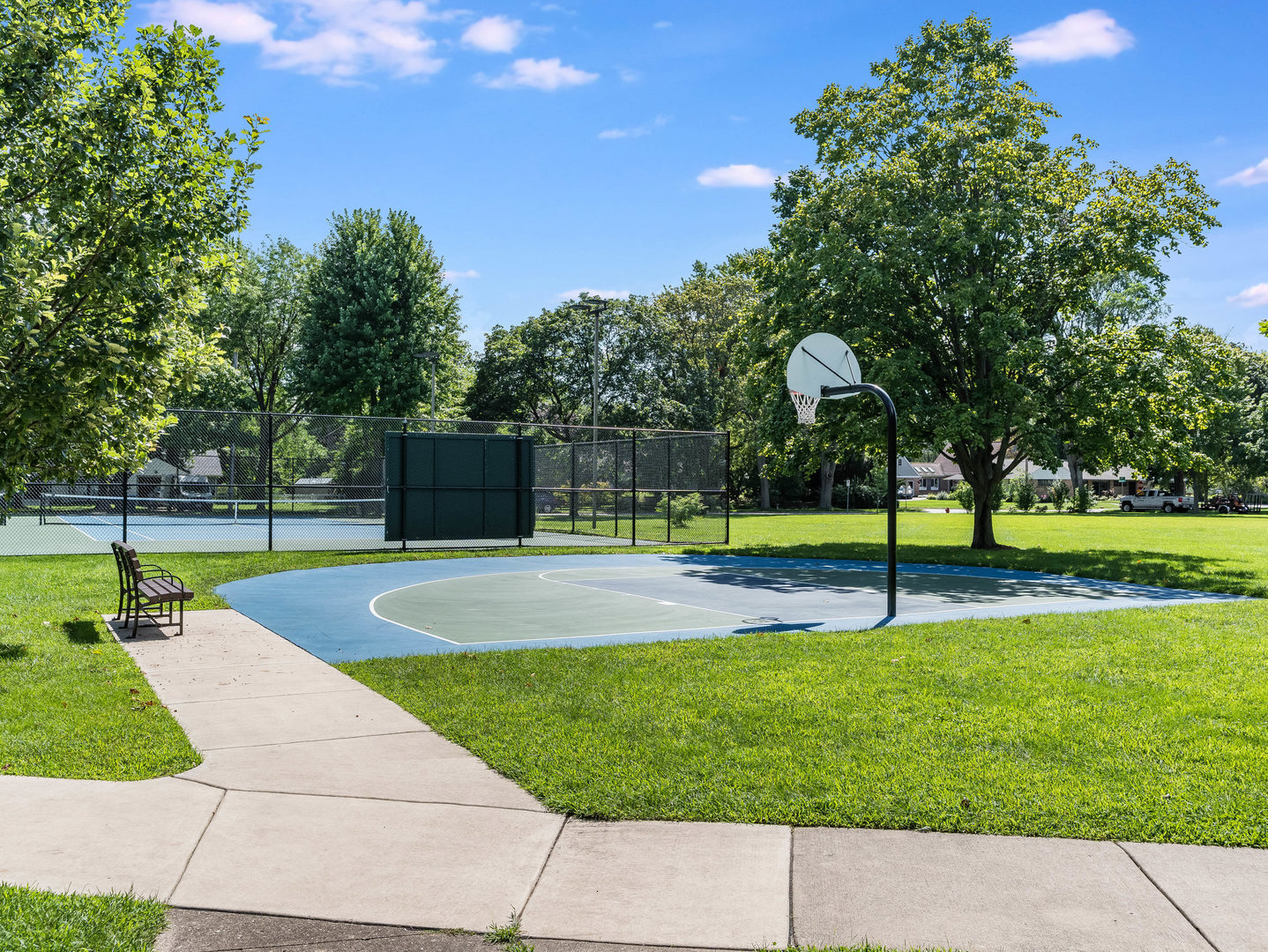 main property photo 32