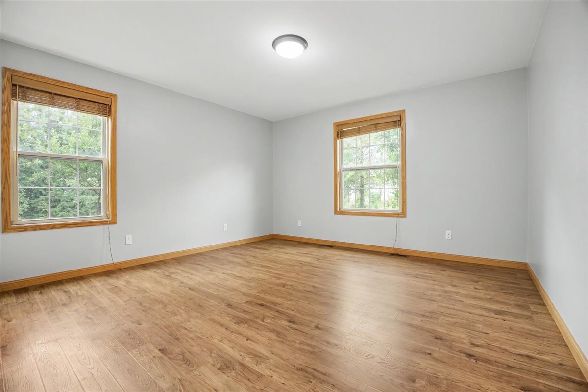 property viewer photo 17
