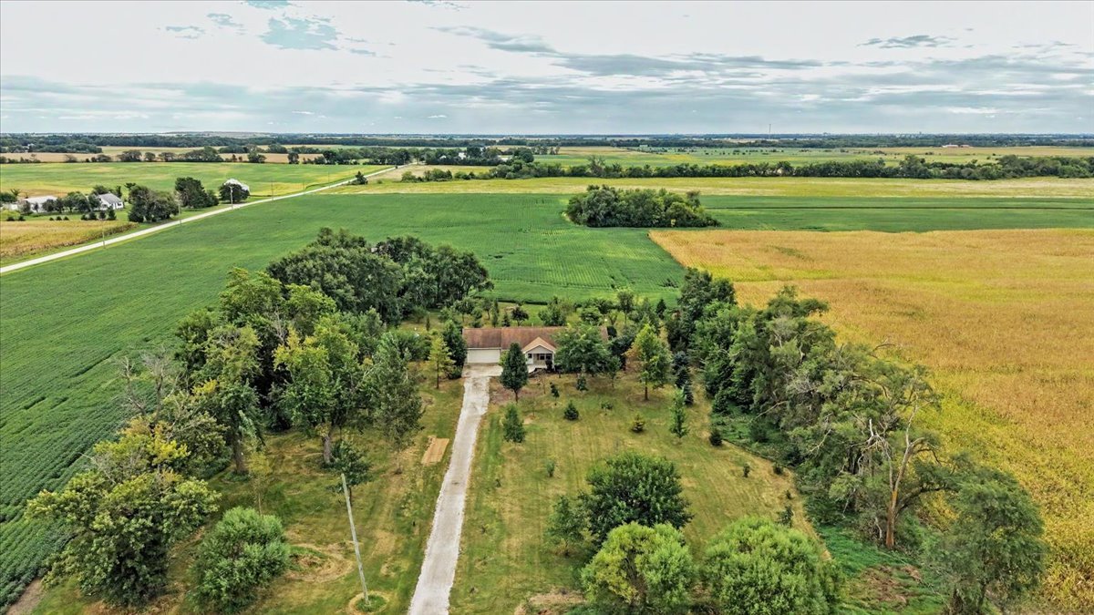 property viewer photo 2