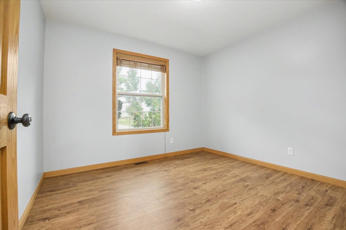 property viewer photo 27