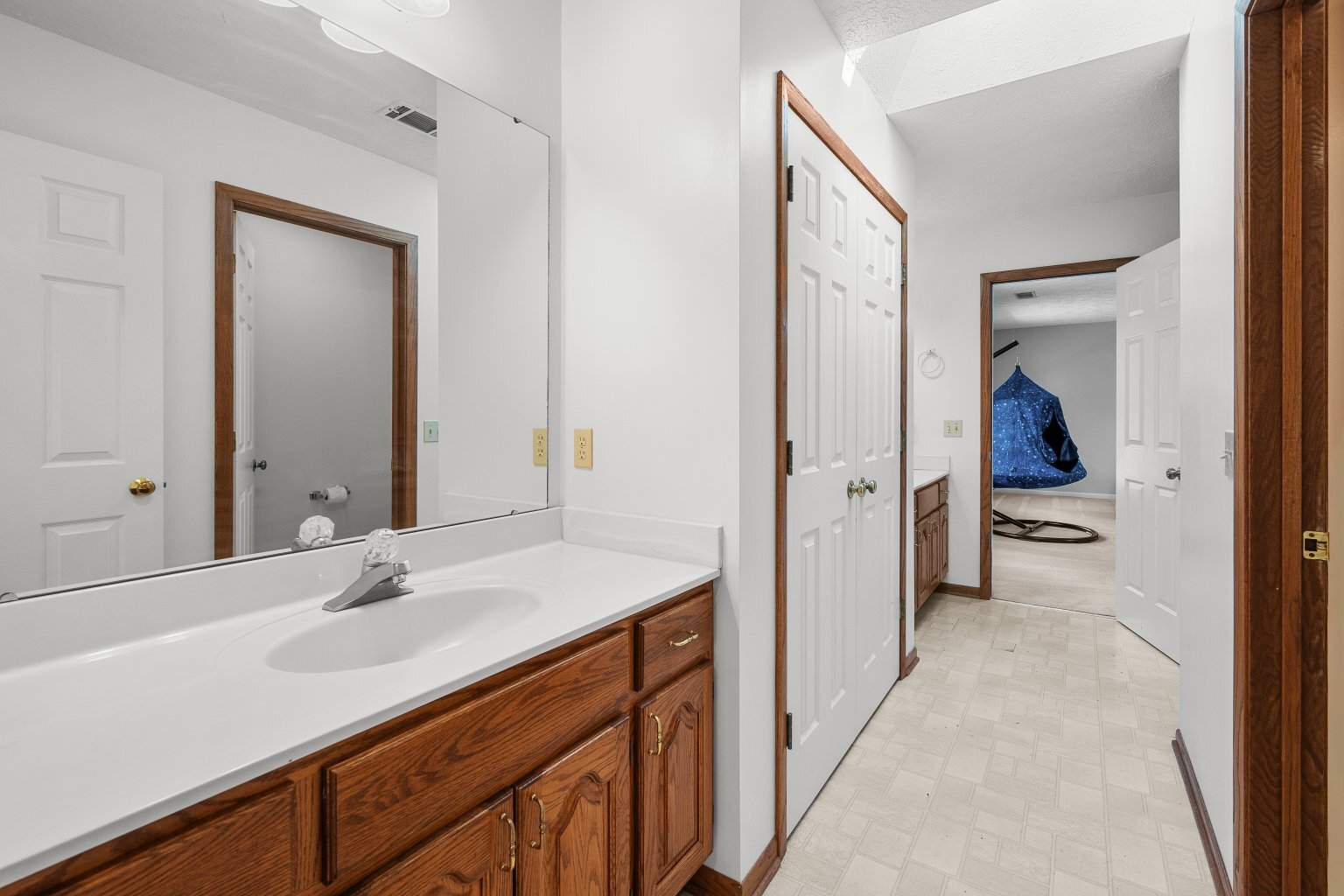 main property photo 72