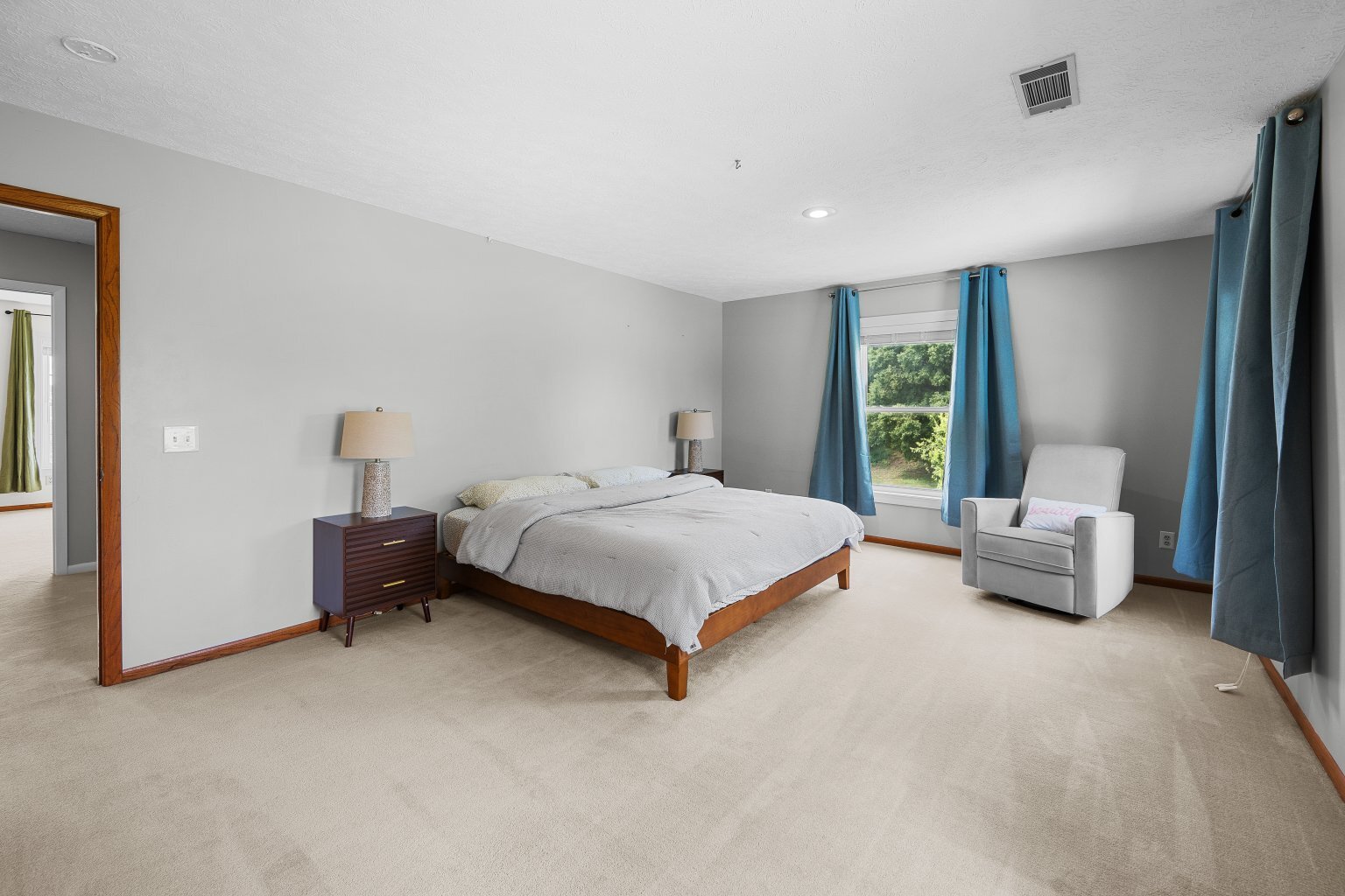 main property photo 73