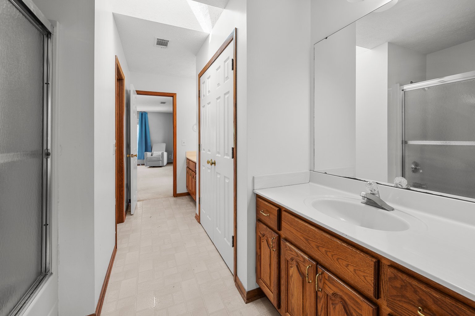 main property photo 74