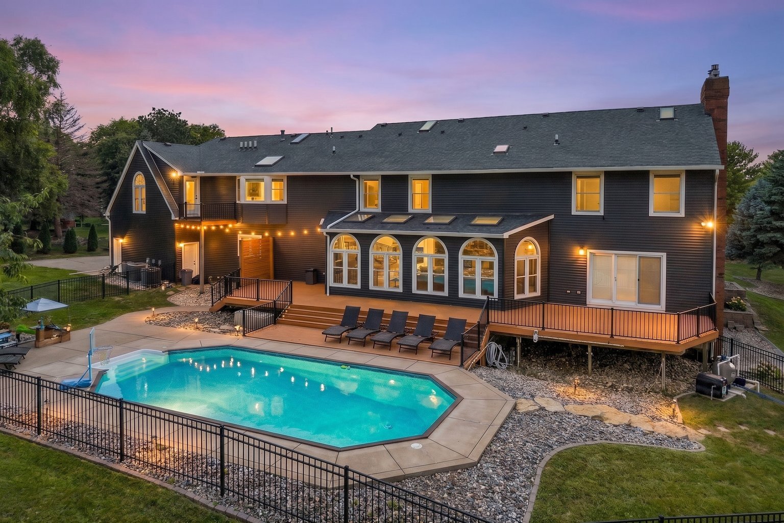 main property photo 86