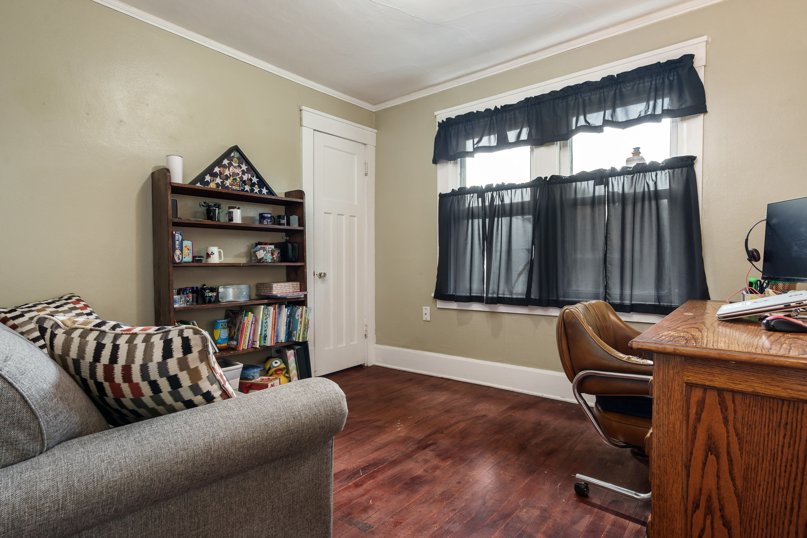 main property photo 25