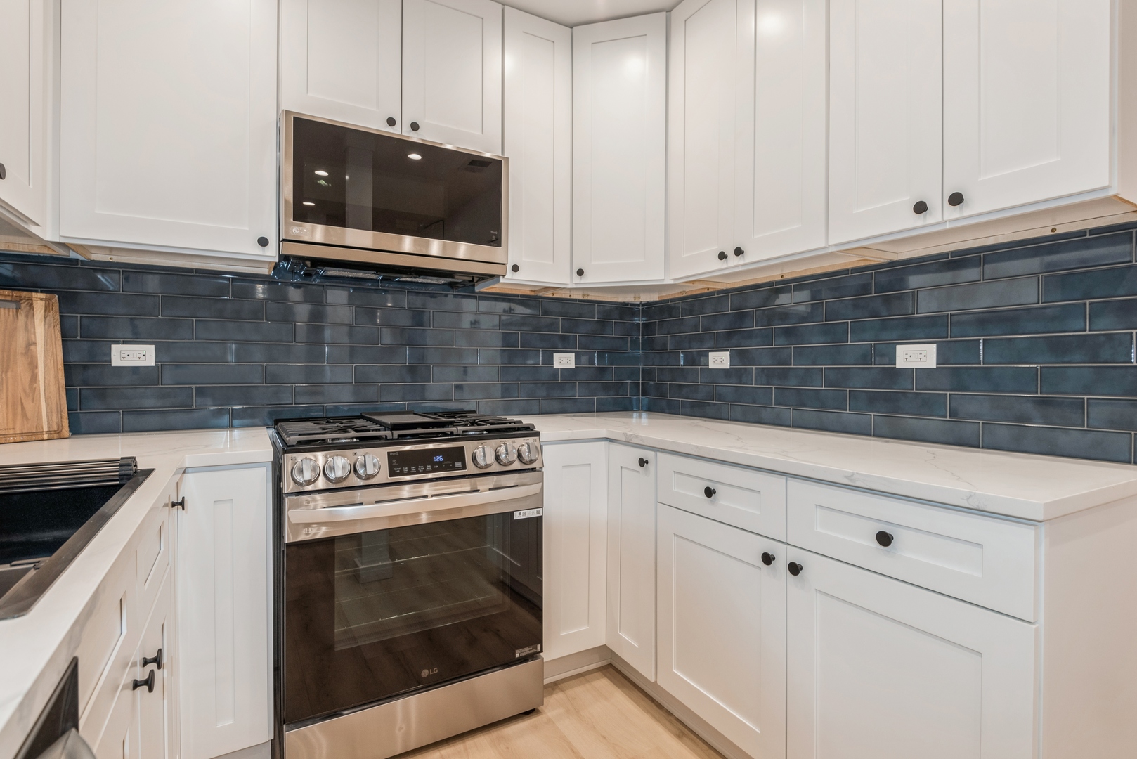 property viewer photo 10