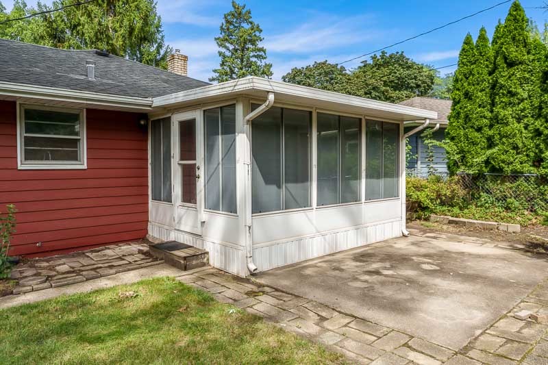 property viewer photo 36
