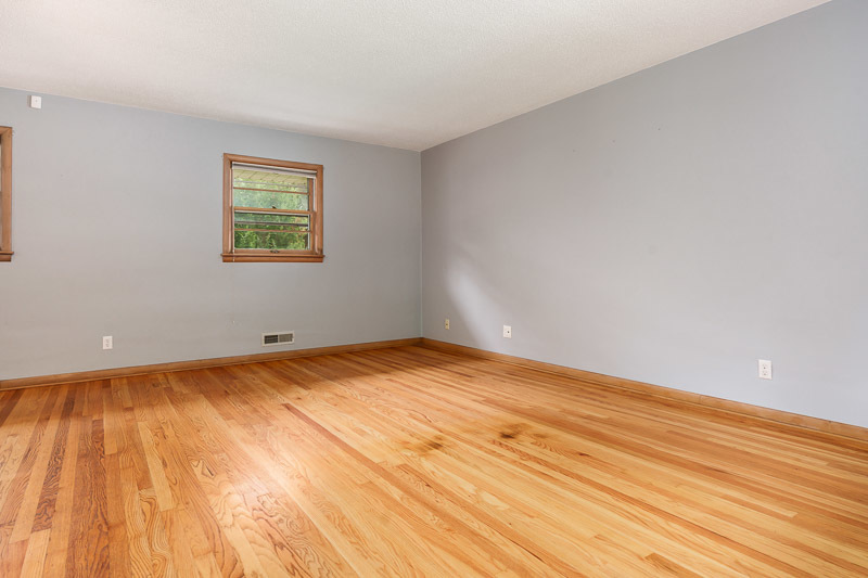 property viewer photo 6