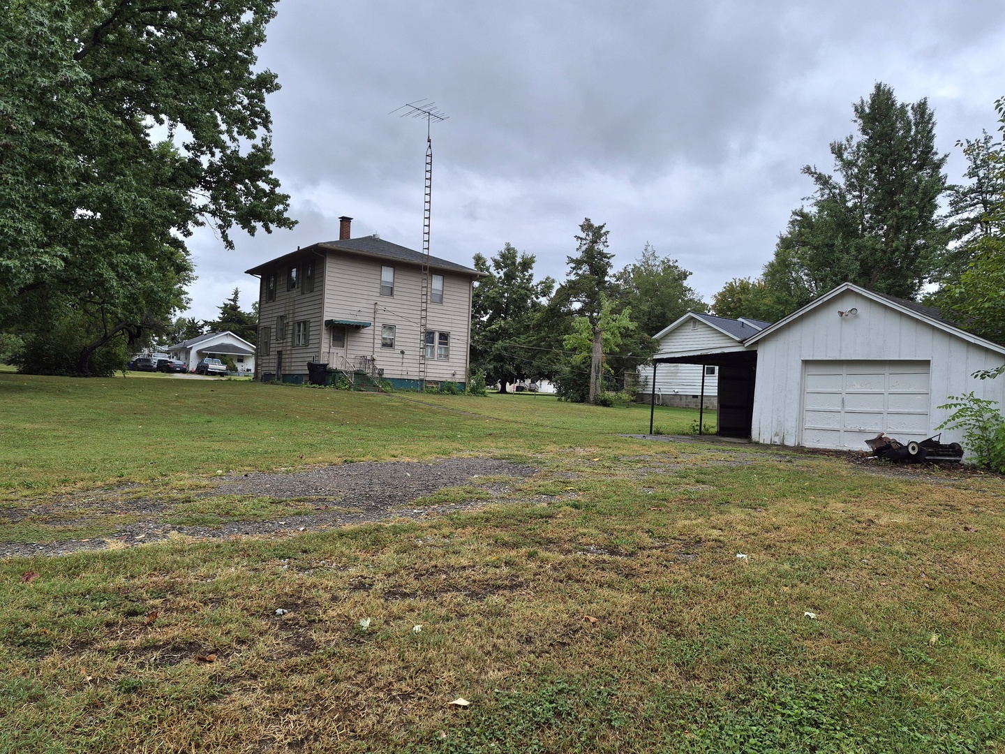 main property photo 1