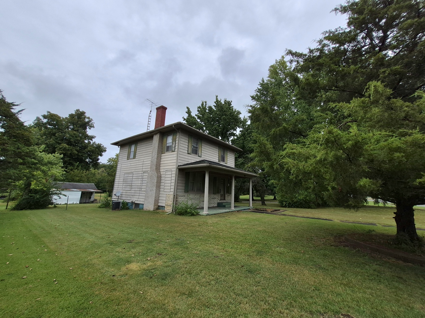 main property photo 3
