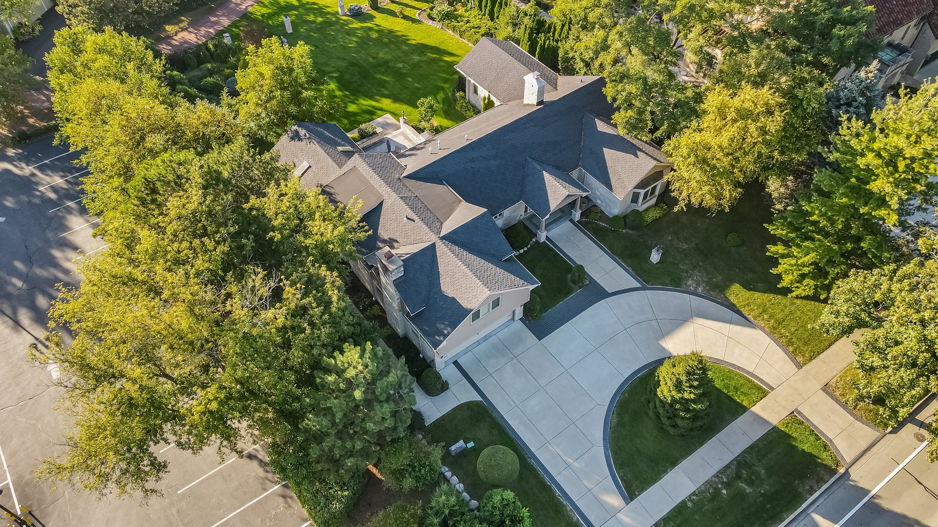 main property photo 38