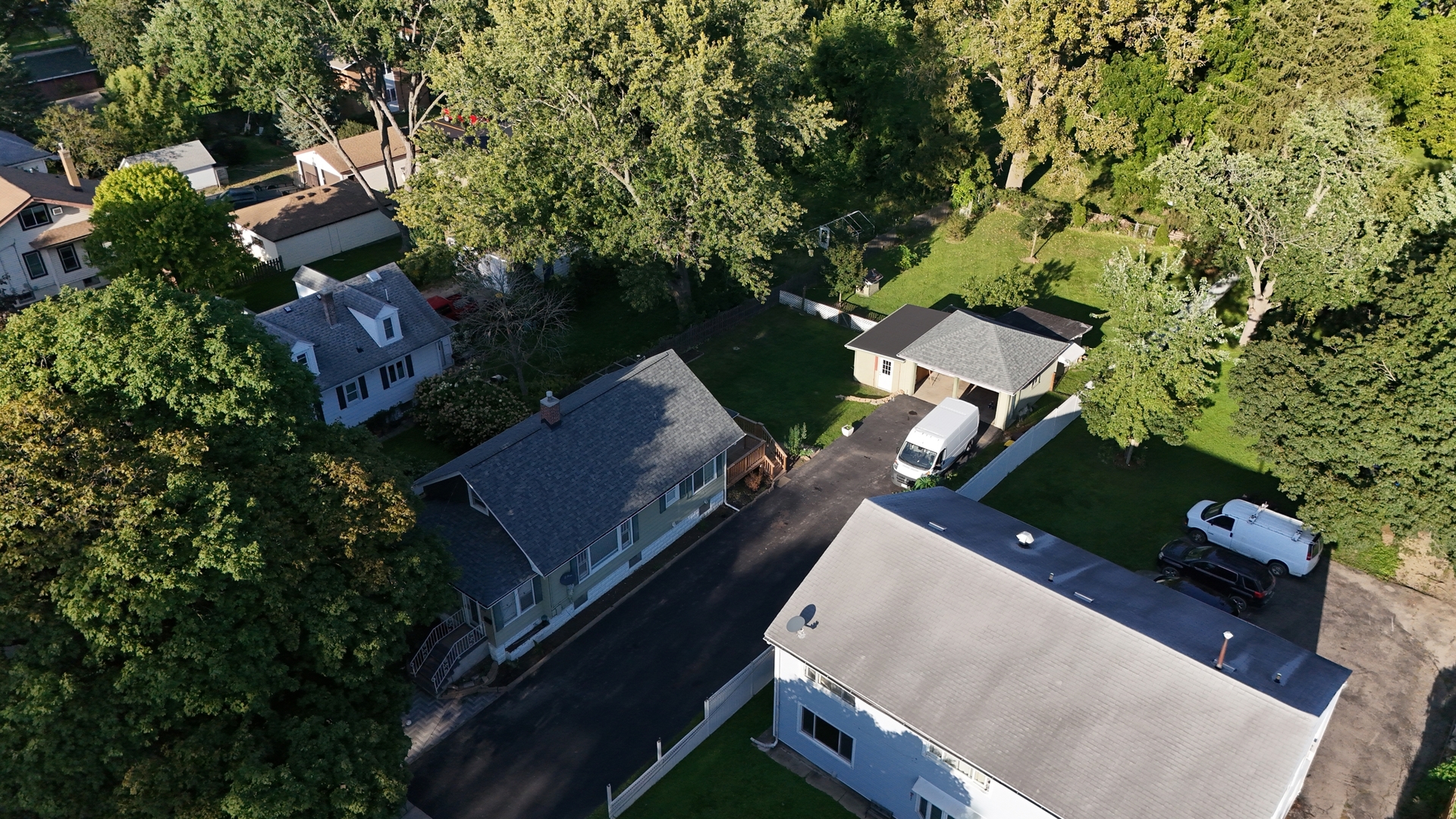 main property photo 41