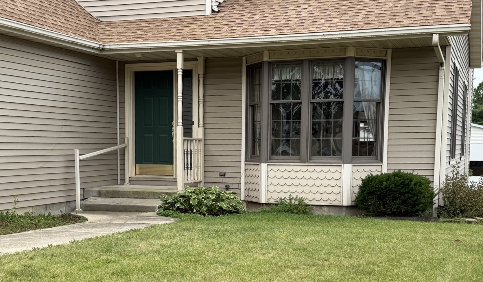 main property photo 3