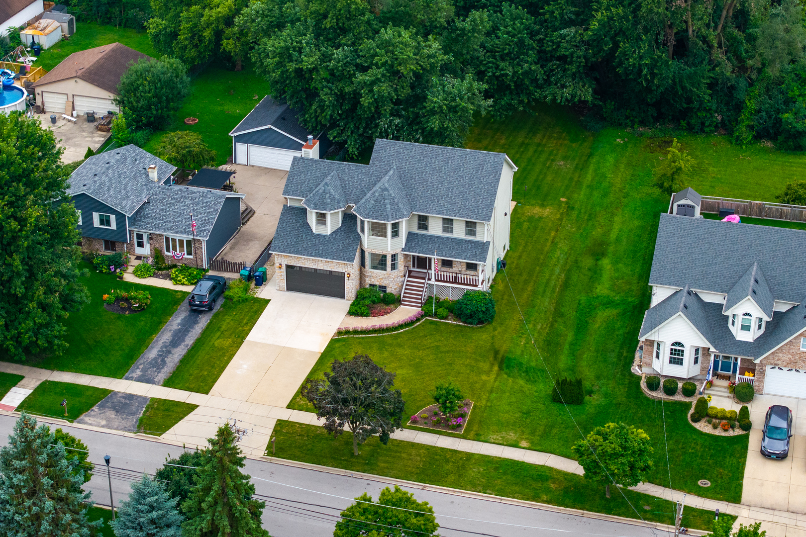 main property photo 48