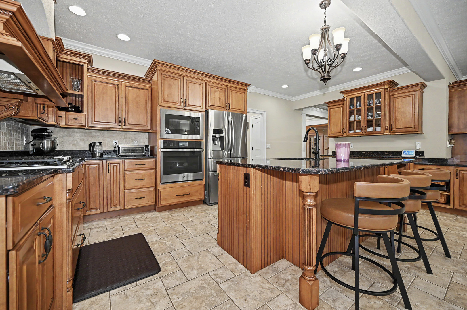 main property photo 75