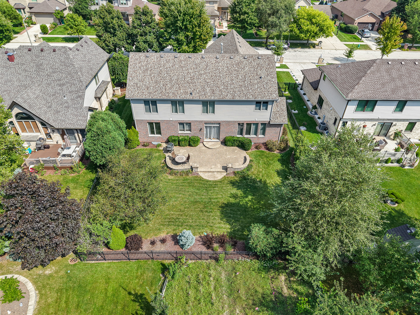 main property photo 7