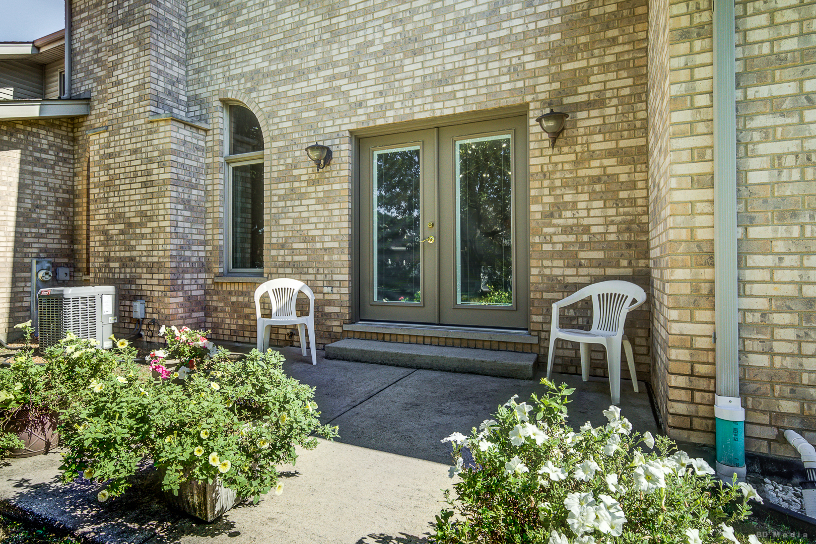 main property photo 21