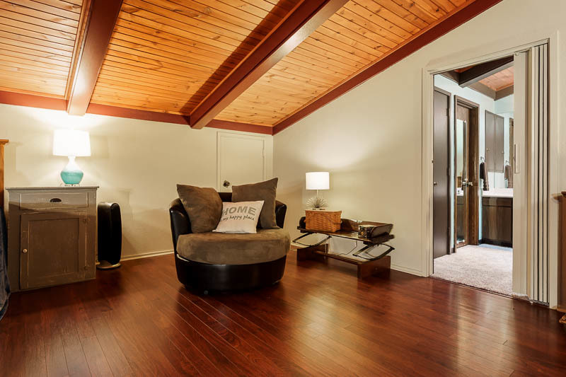 main property photo 66