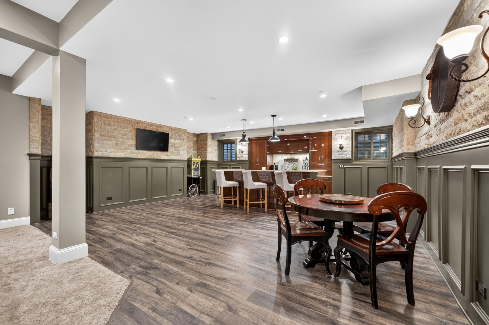 main property photo 58