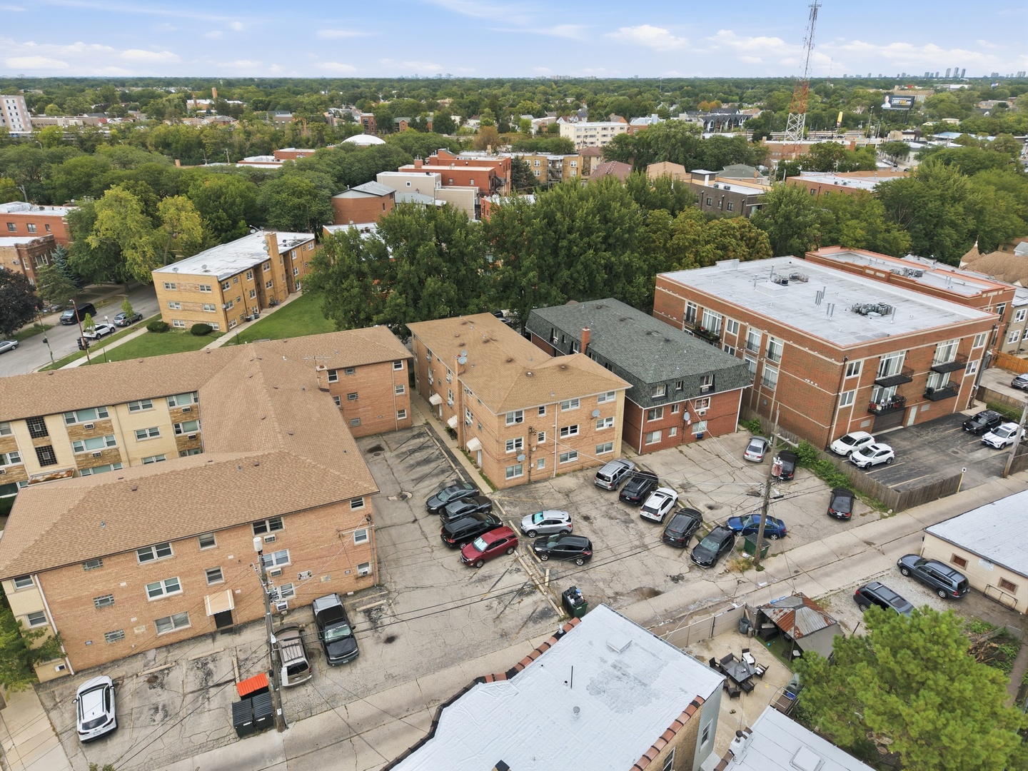 main property photo 17