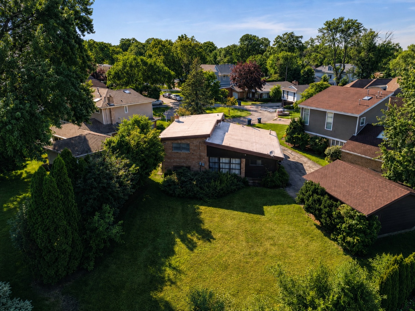 main property photo 23
