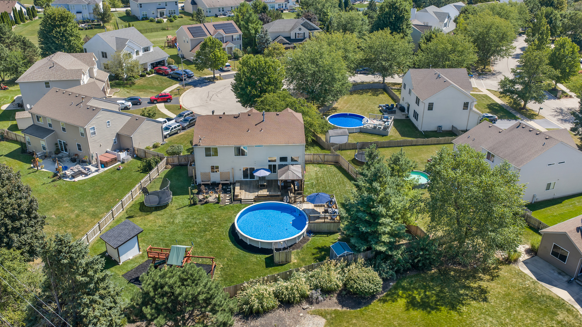 main property photo 37