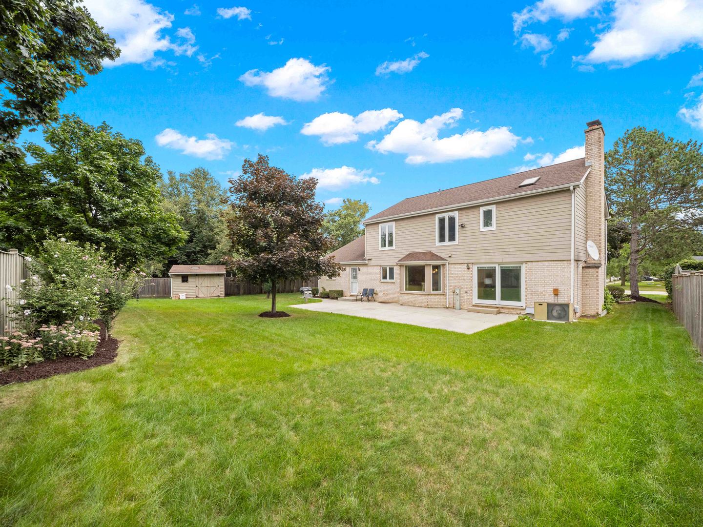 main property photo 30