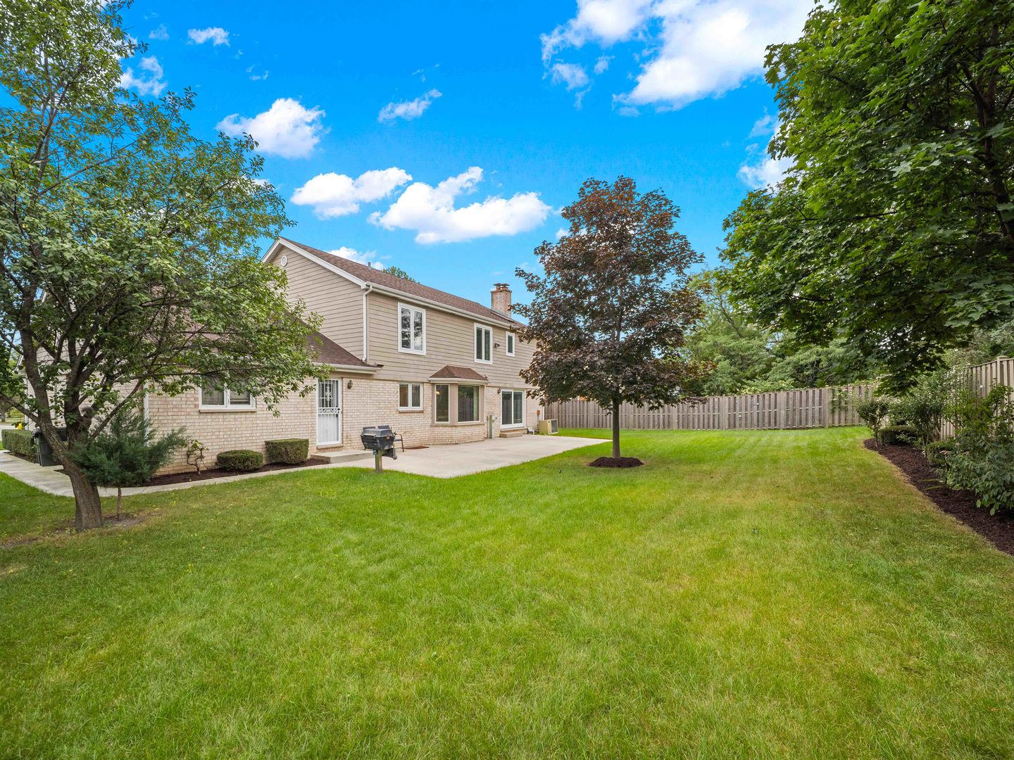 main property photo 31