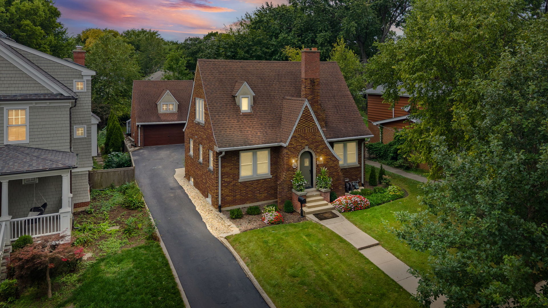 property viewer photo 2