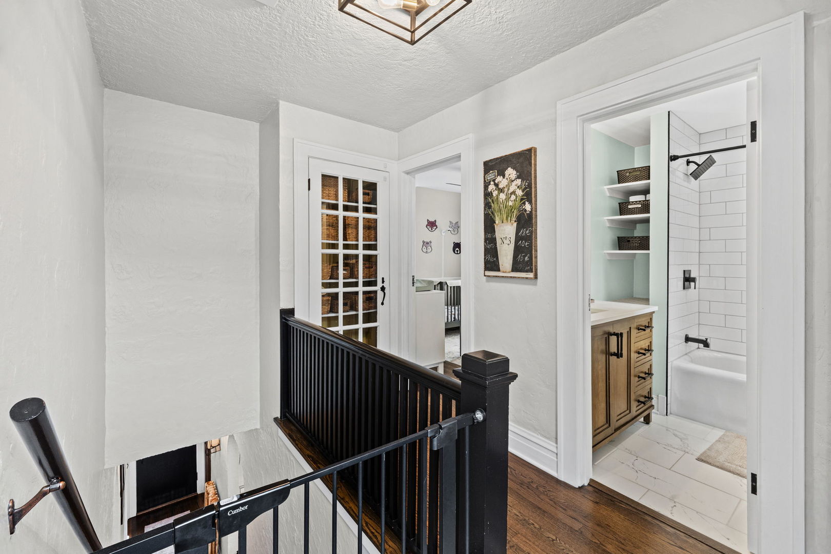 property viewer photo 24