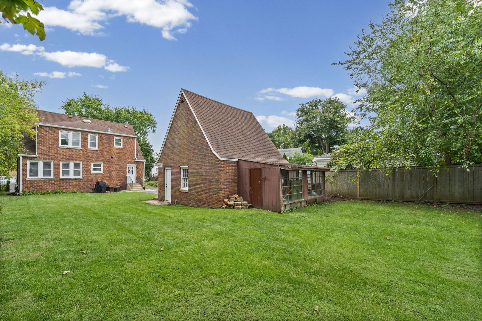 property viewer photo 26