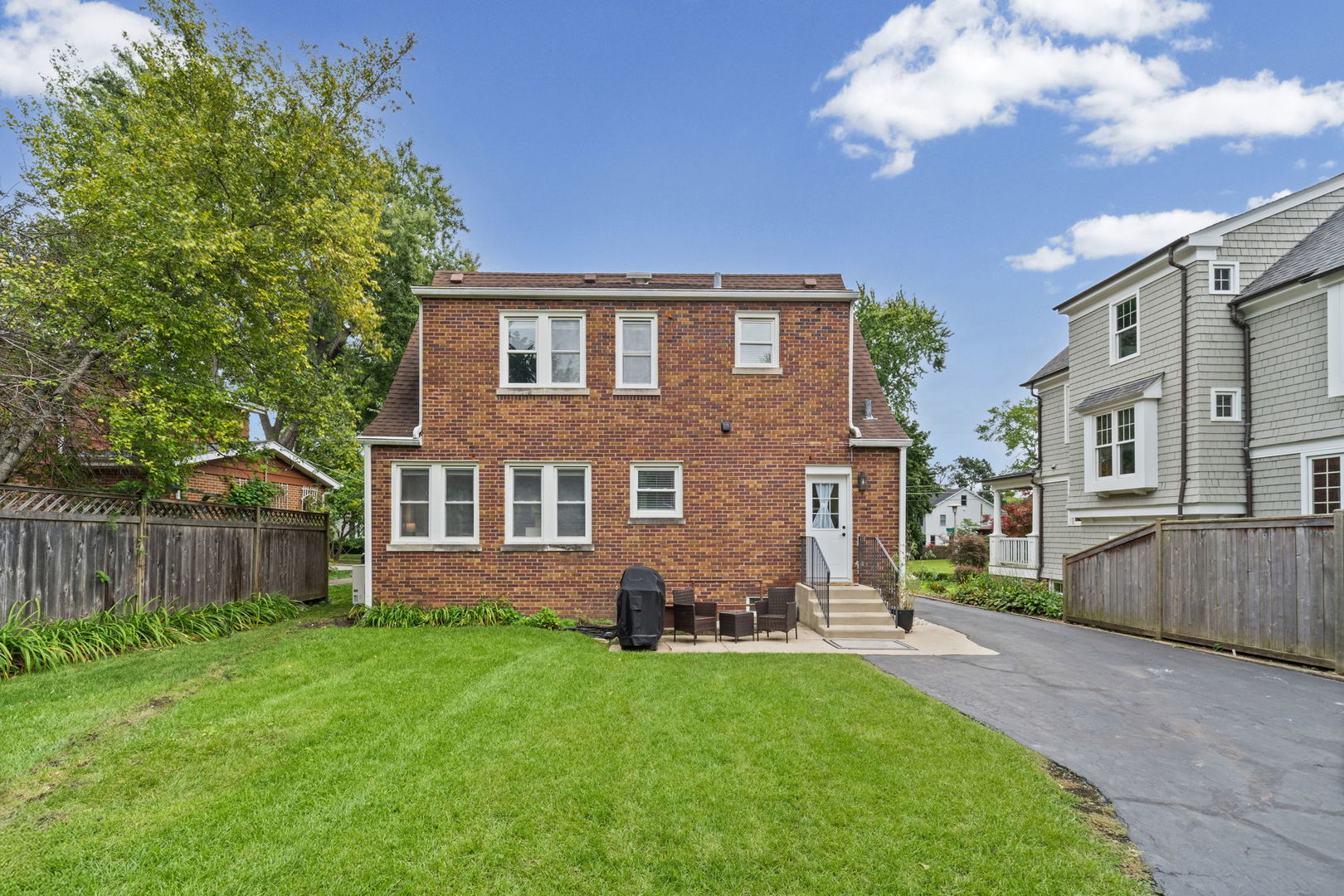 property viewer photo 27