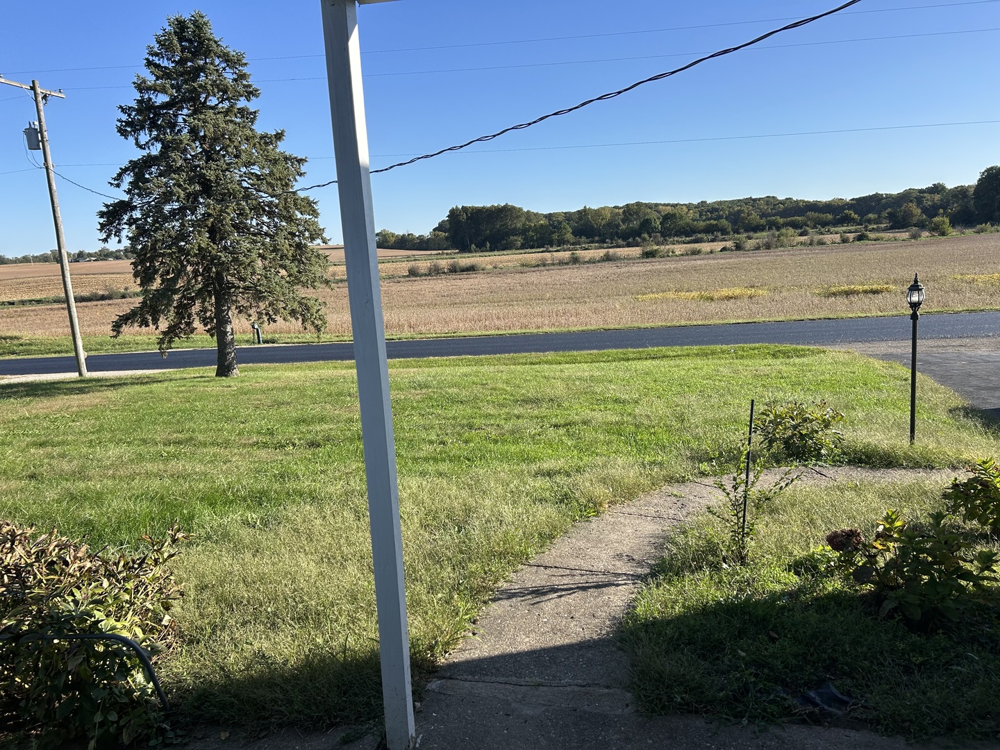 main property photo 23