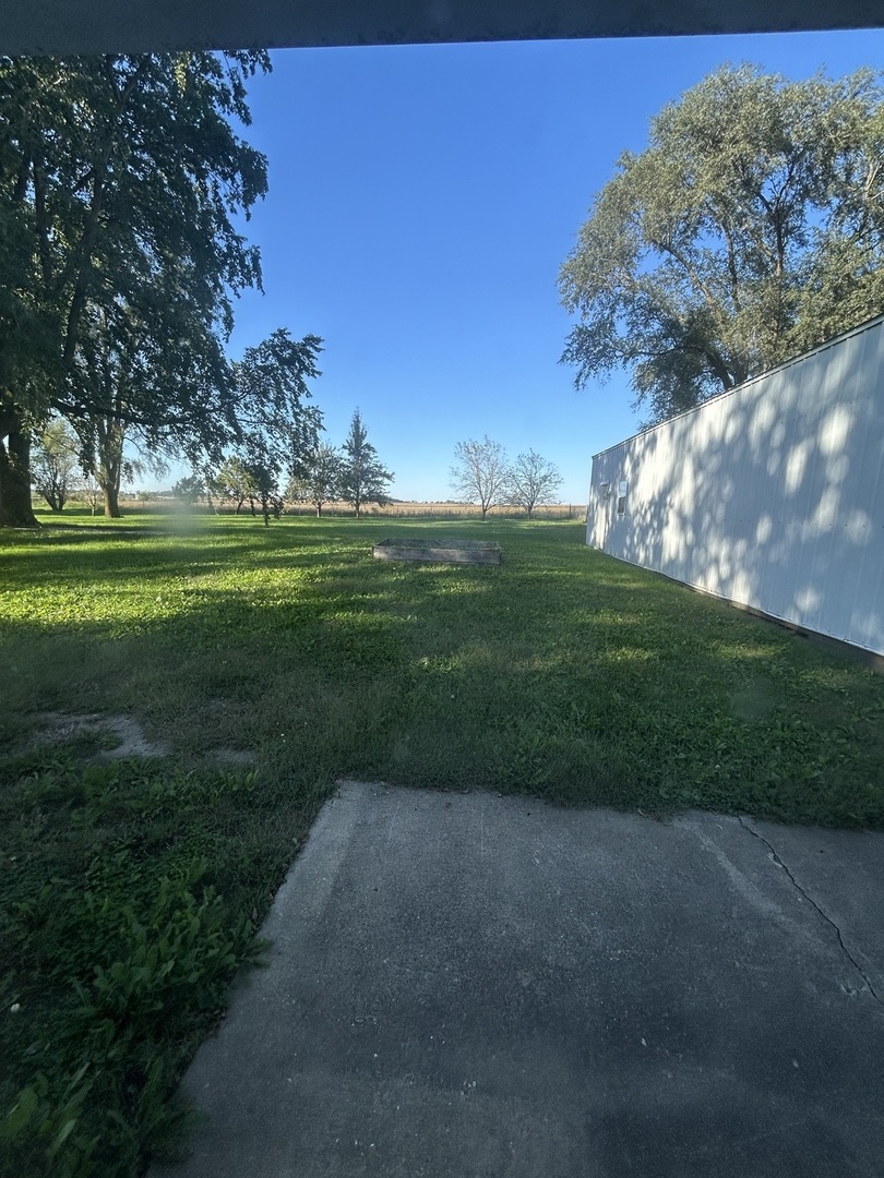 main property photo 38