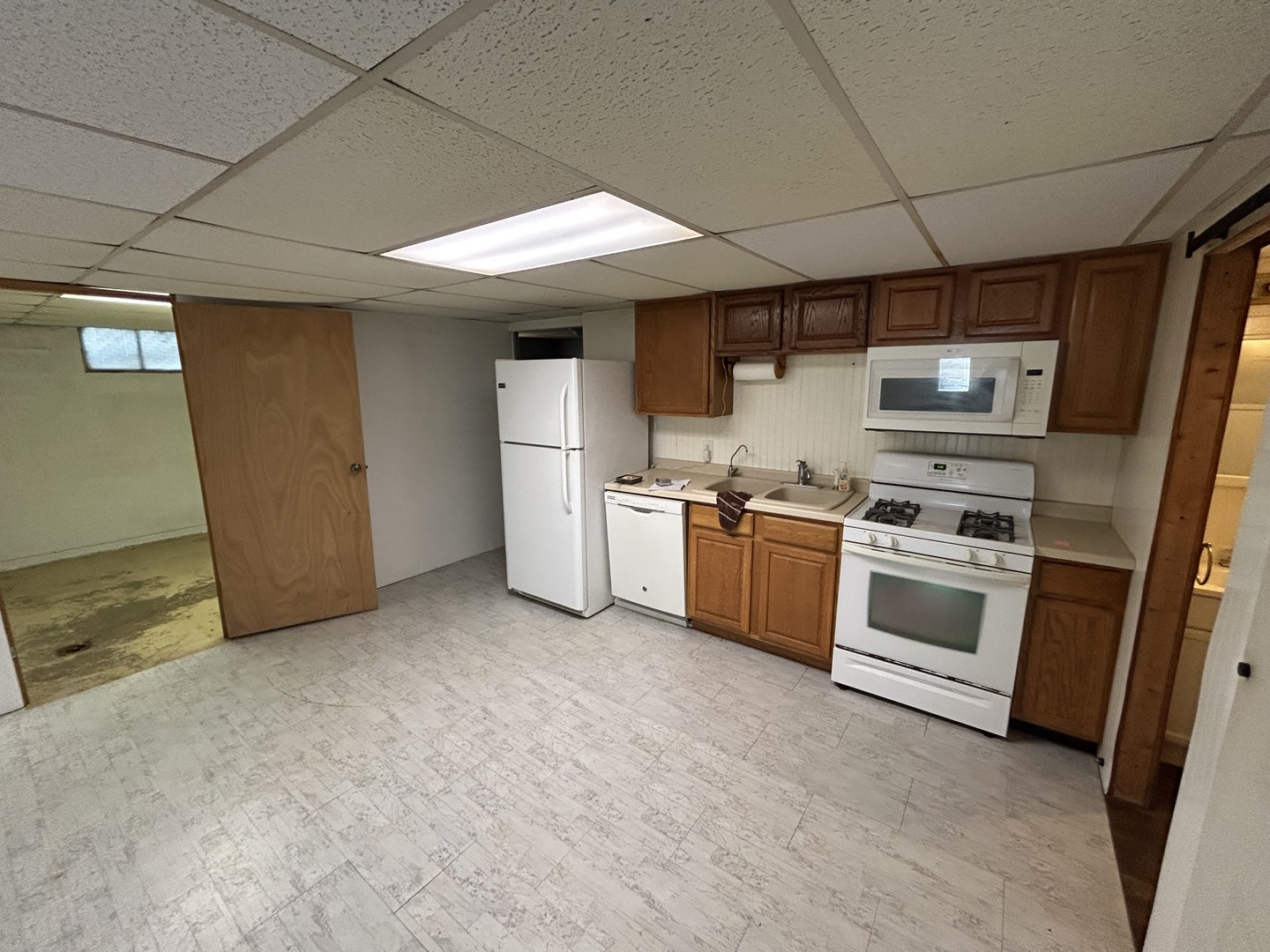 main property photo 59