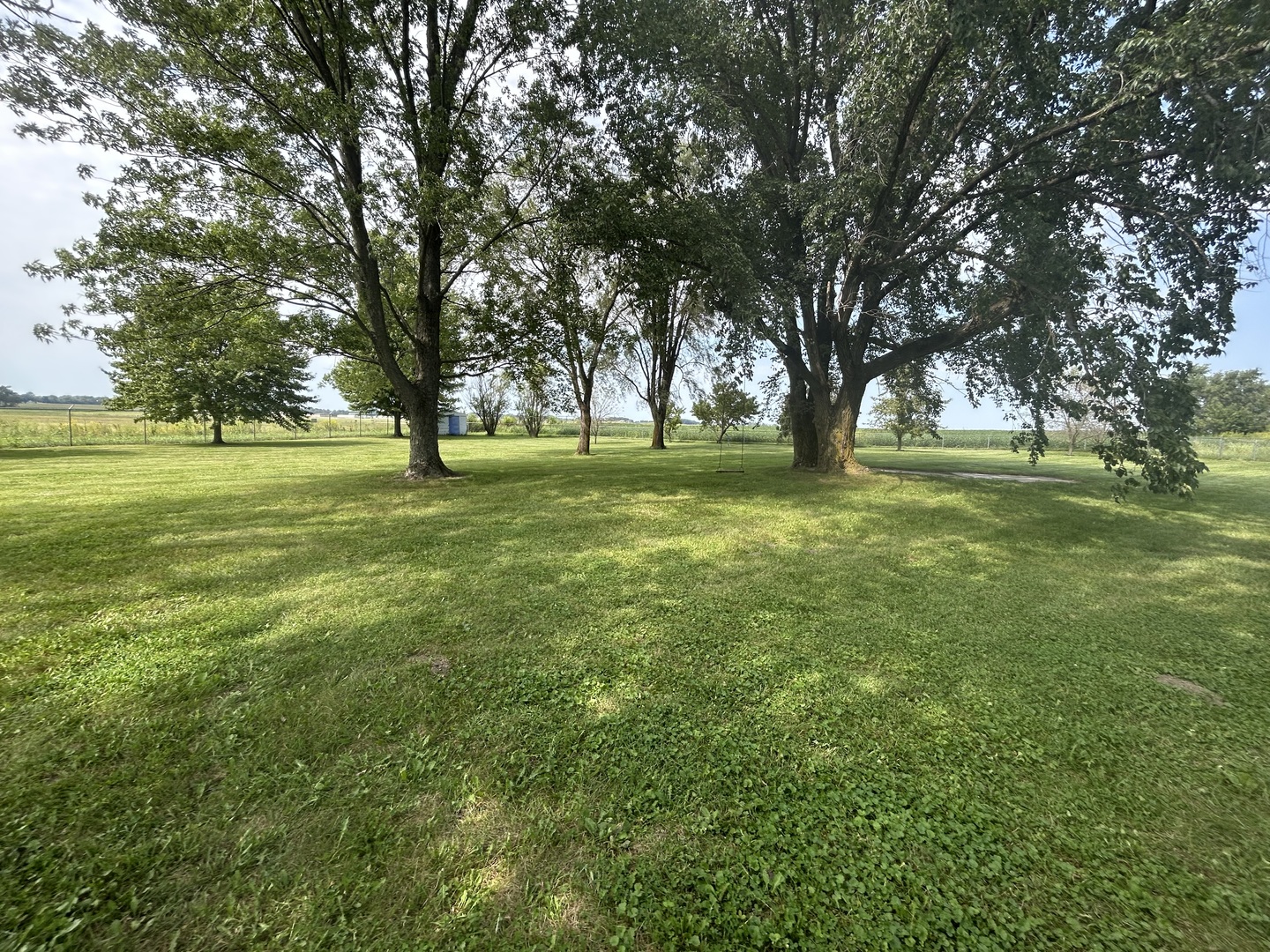main property photo 9