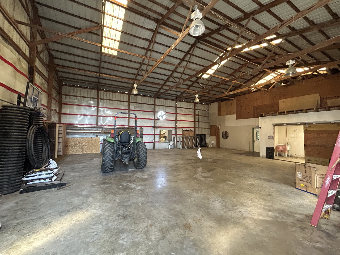 main property photo 61