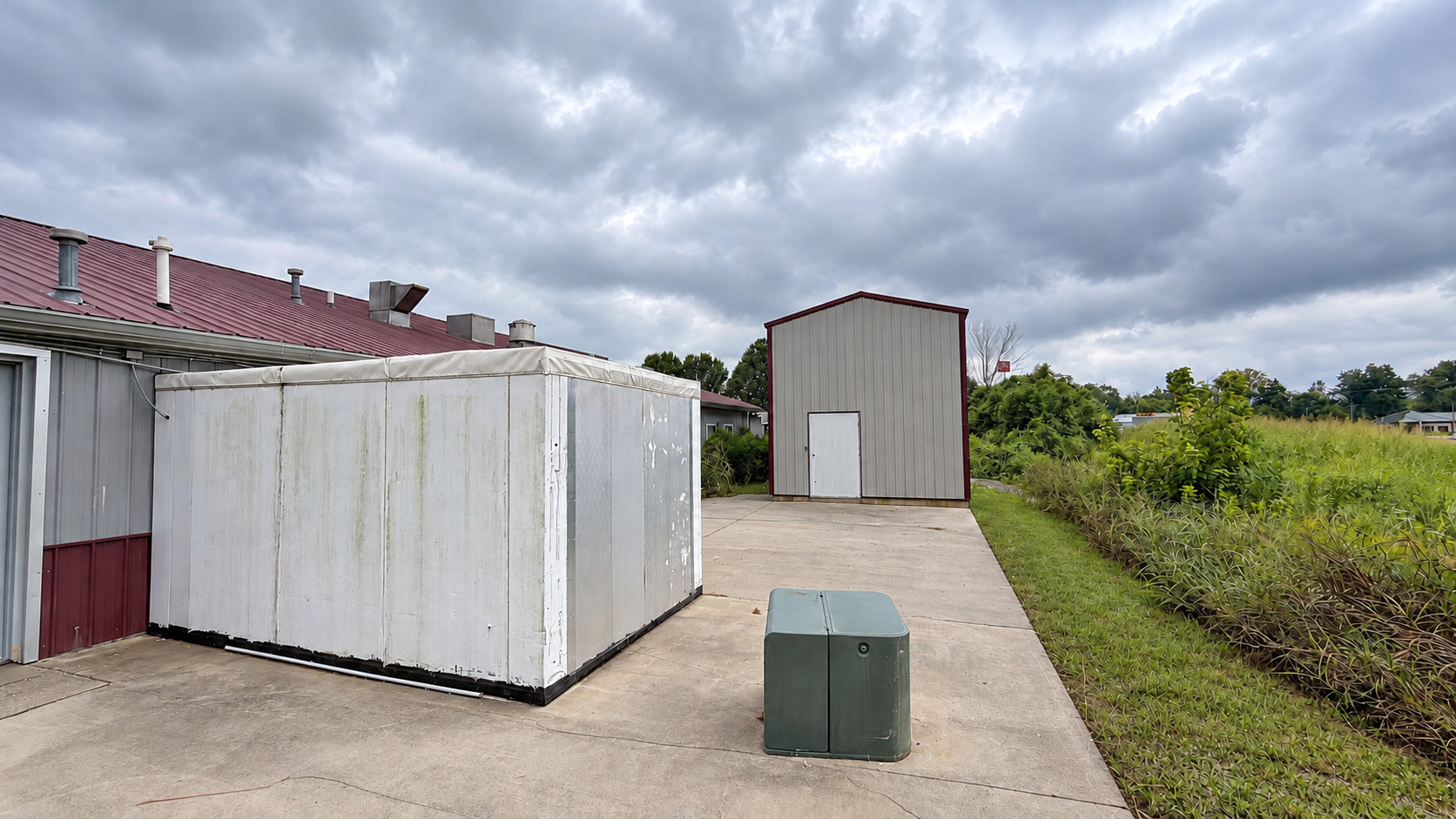 main property photo 7