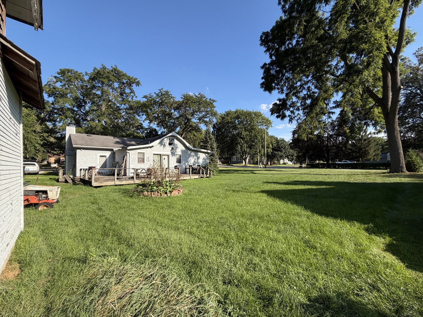main property photo 27