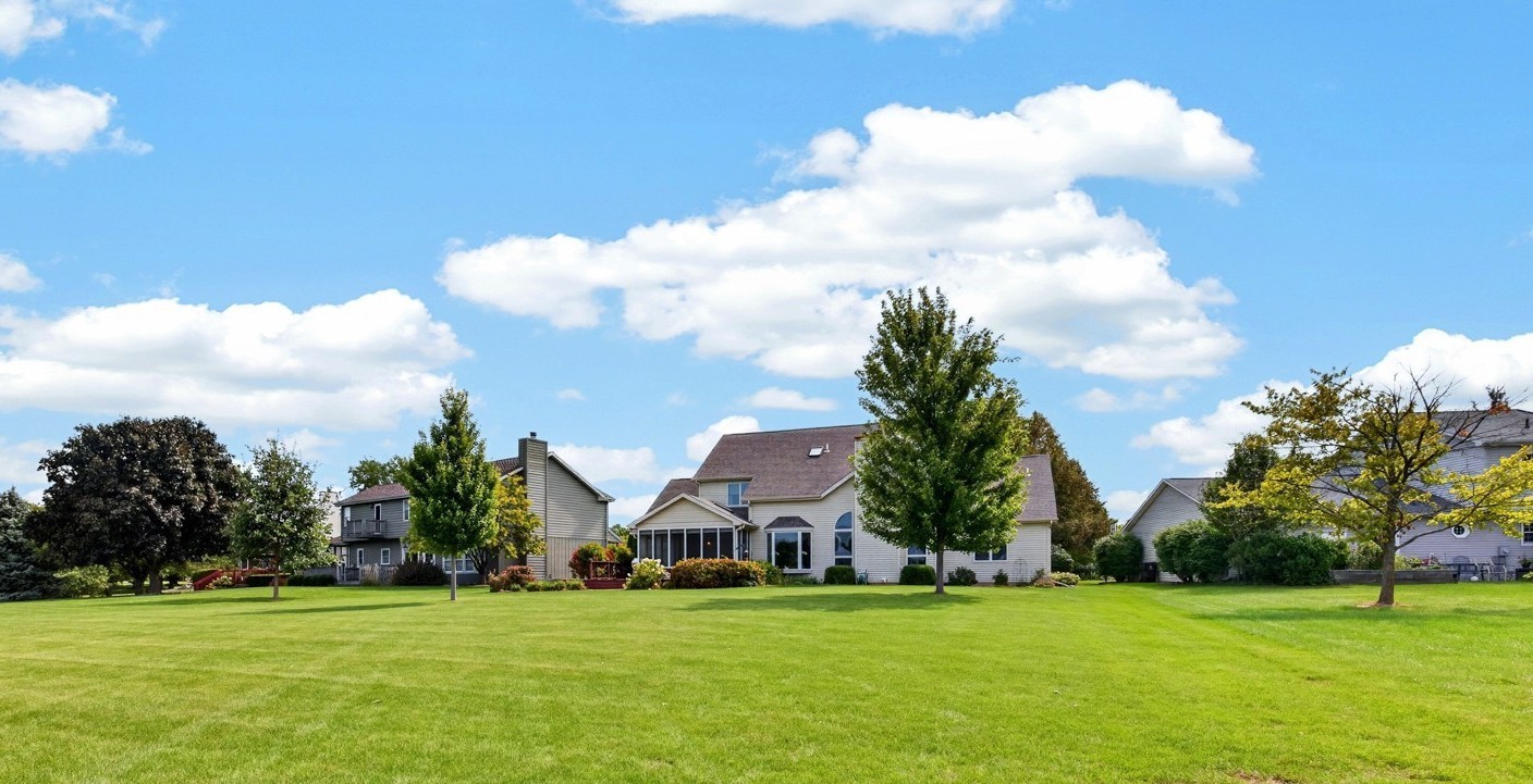 main property photo 60