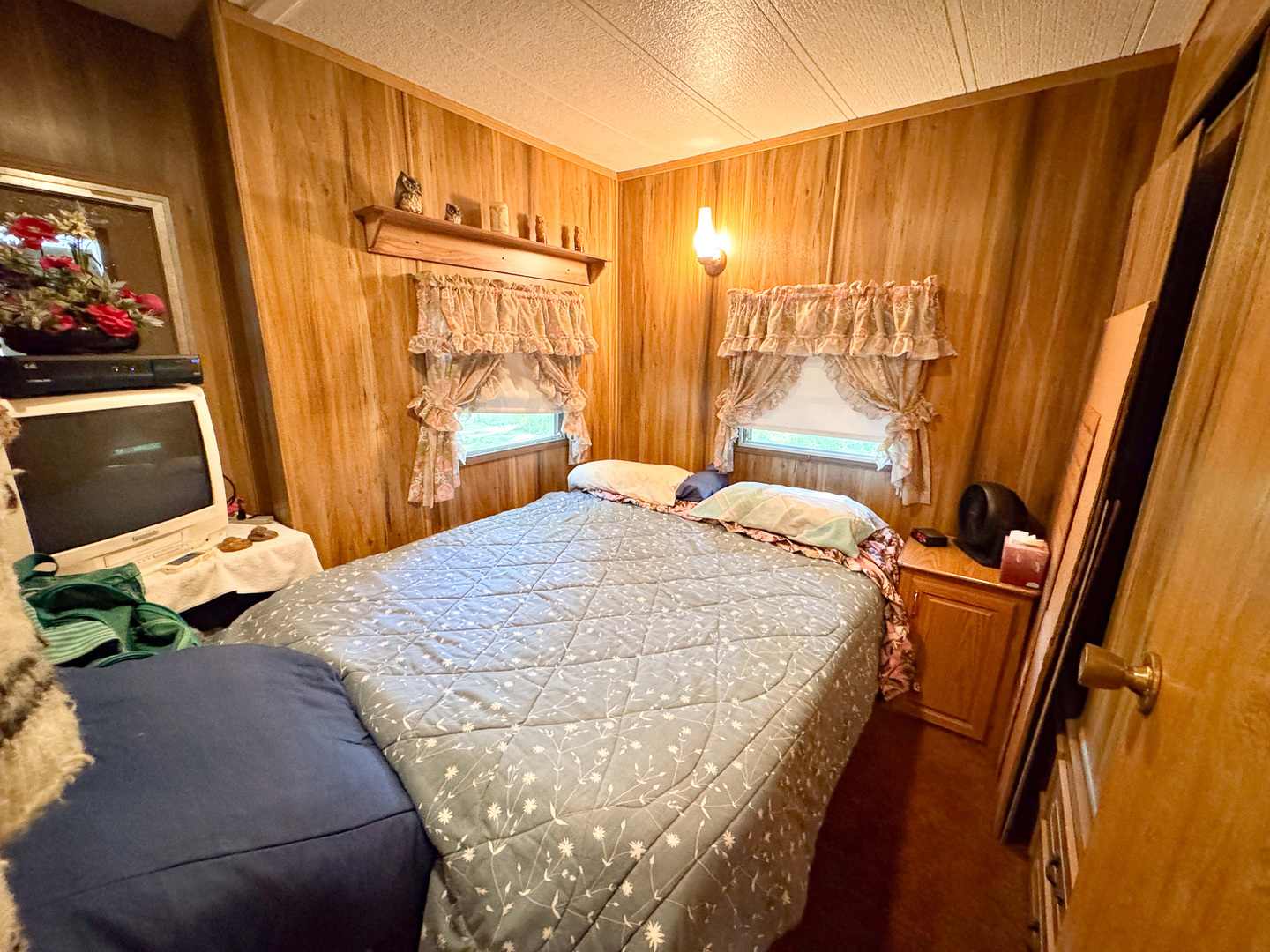 main property photo 10